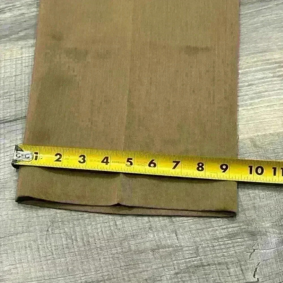 IZOD Pants Mens 36 Tan Straight Fit Leg Casual Size 36x30 Work Utility EUC - Picture 13 of 15